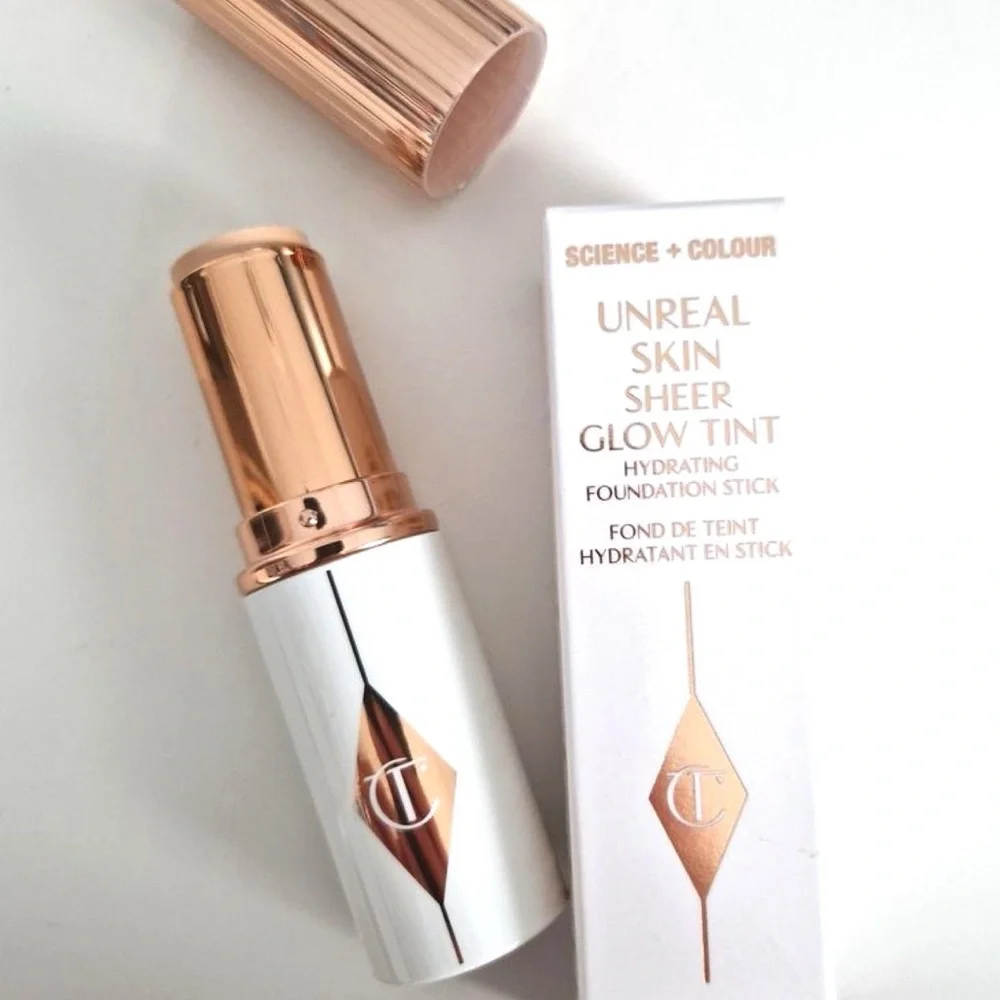 NEW✅Charlotte Unreal Skin Glow Tint